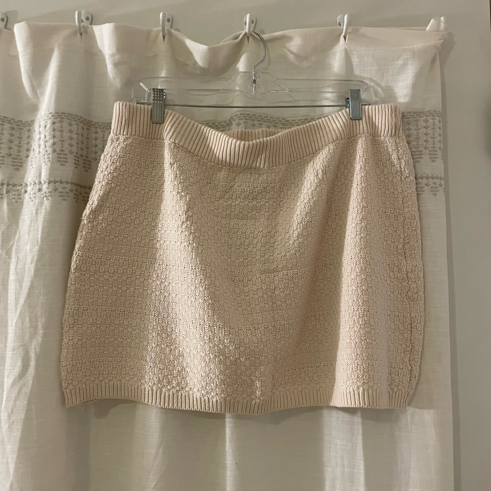 Knit Skirt